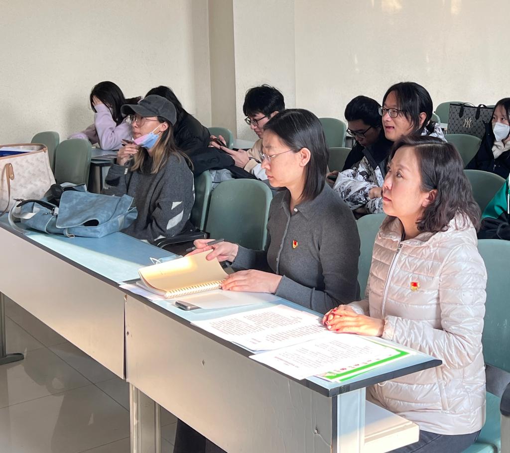 betway西汉姆联官方网站2020级、2022级召开2023年春季学期第一次班会